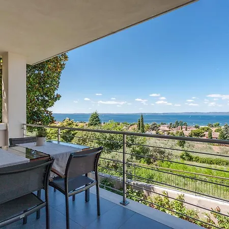 Krizia Luxury Apartment